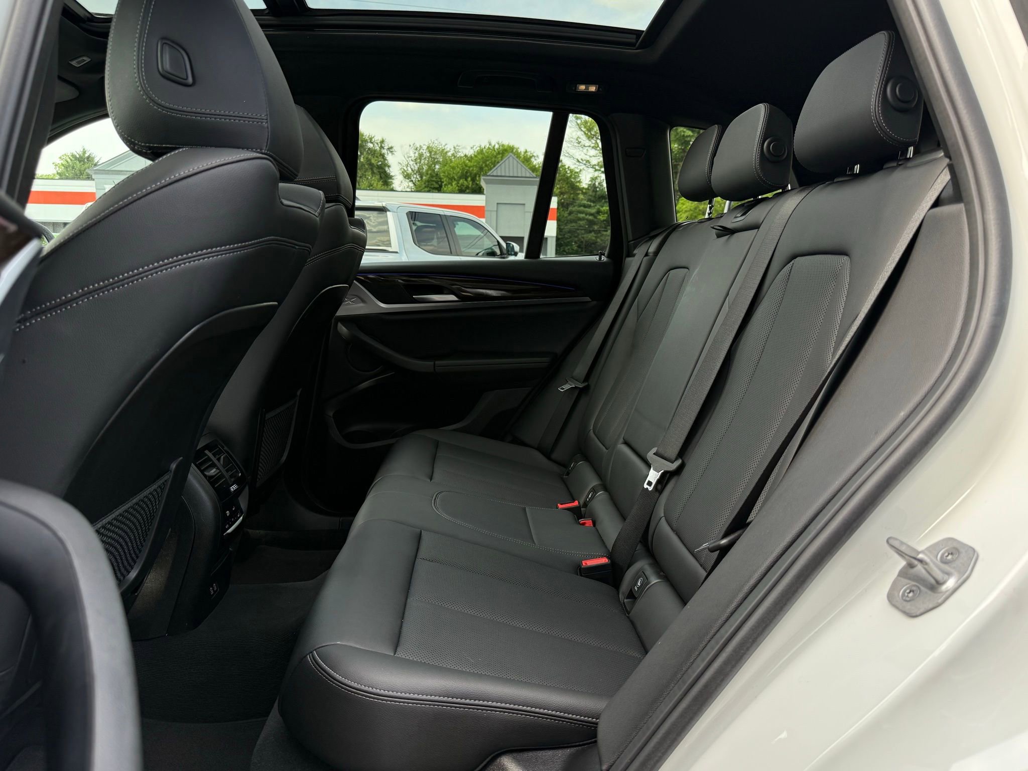 Used 2024 BMW X3 sDrive30i image 54