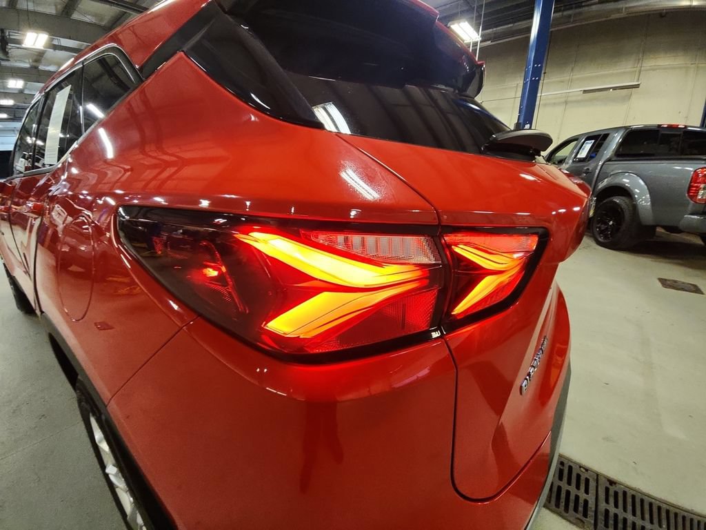Certified 2019 Chevrolet Blazer LT AWD/4WD image 32