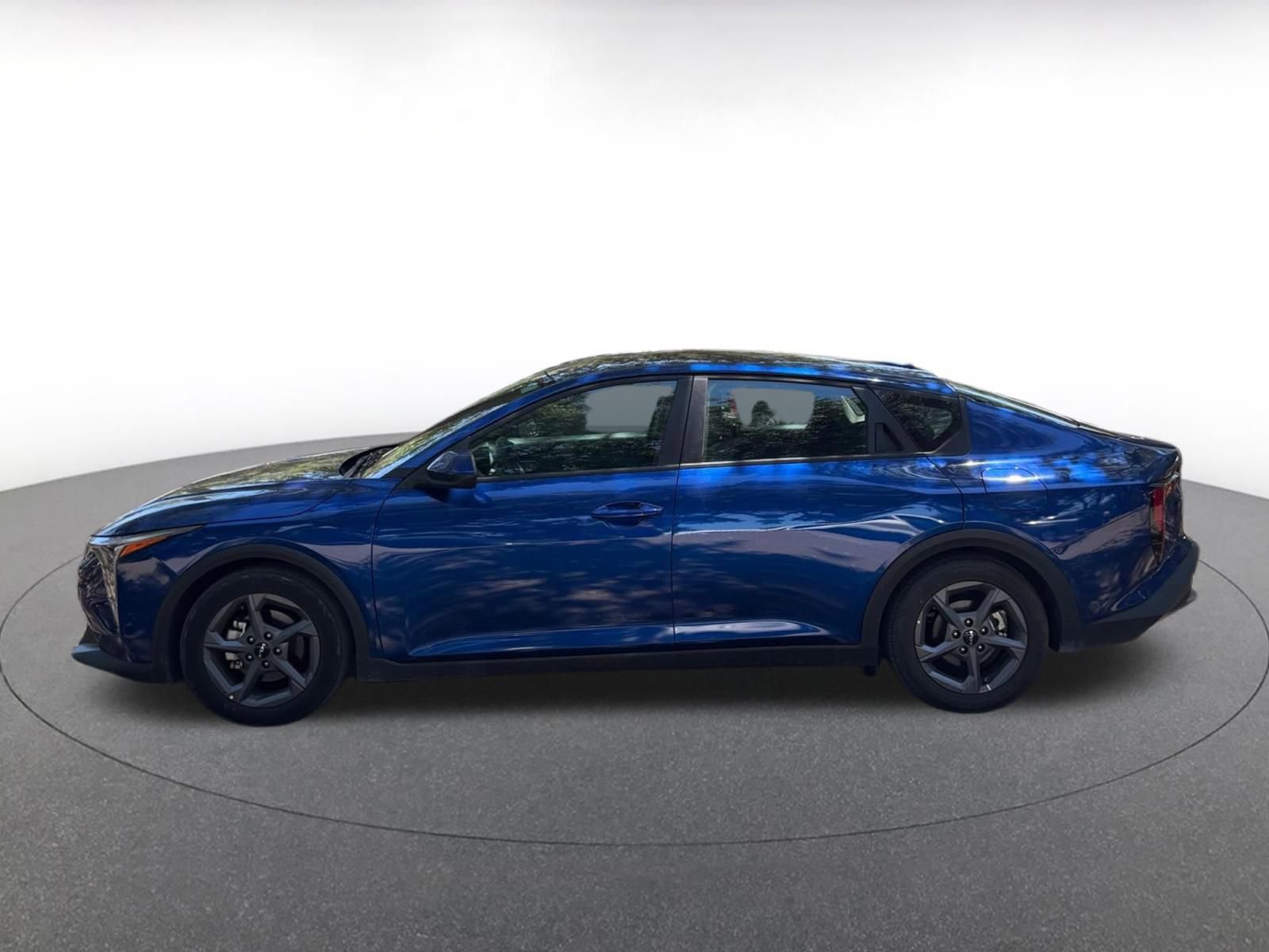 Used 2025 Kia K4 FWD image 4