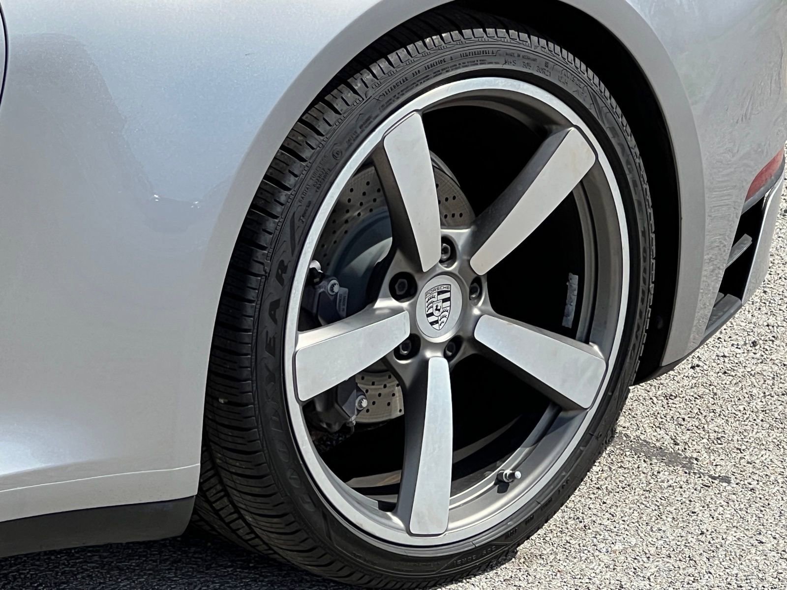 Certified 2021 Porsche 911 Carrera image 13