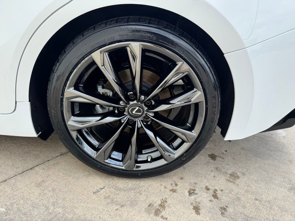 Used 2021 Lexus IS 350 F Sport w/ Navigation Package image 9