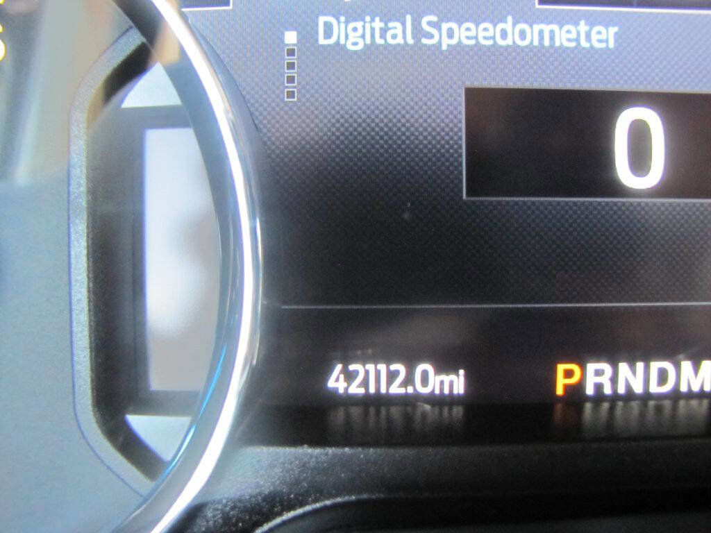 Used 2022 Ford F250 Lariat w/ Lariat Value Package image 40