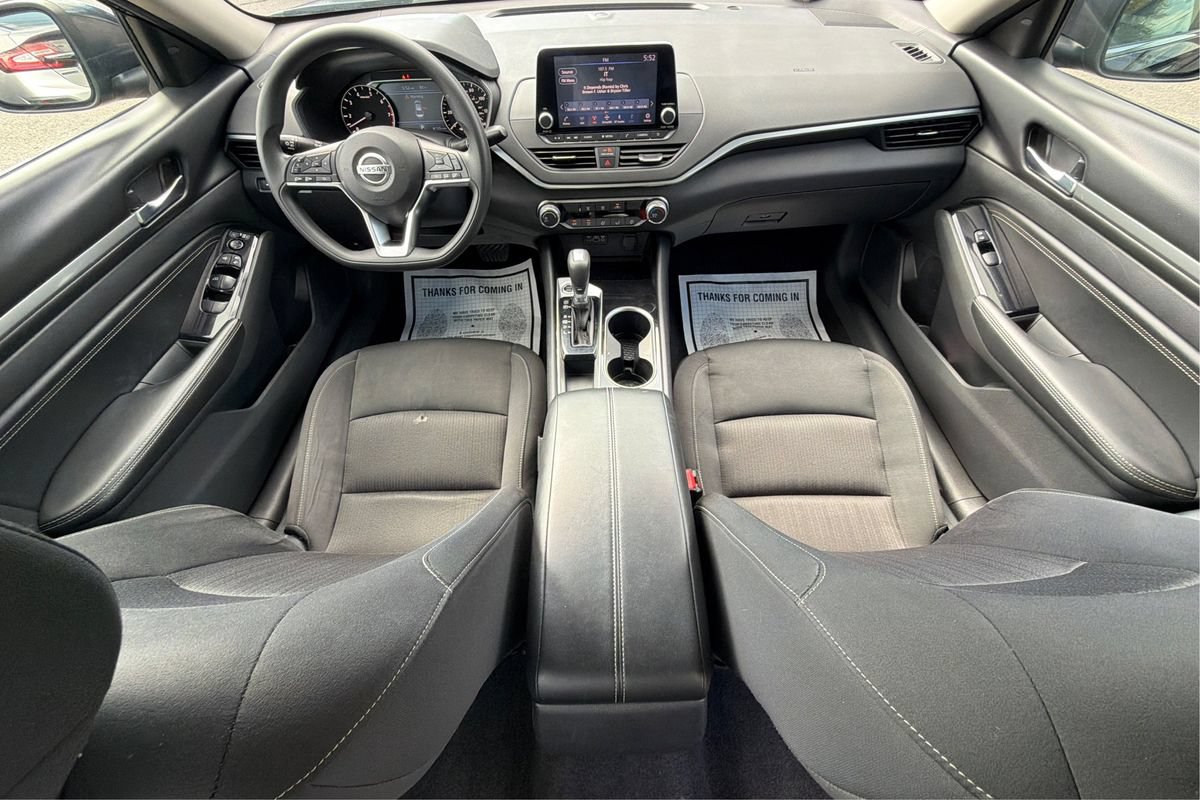 Used 2021 Nissan Altima 2.5 SV FWD image 14