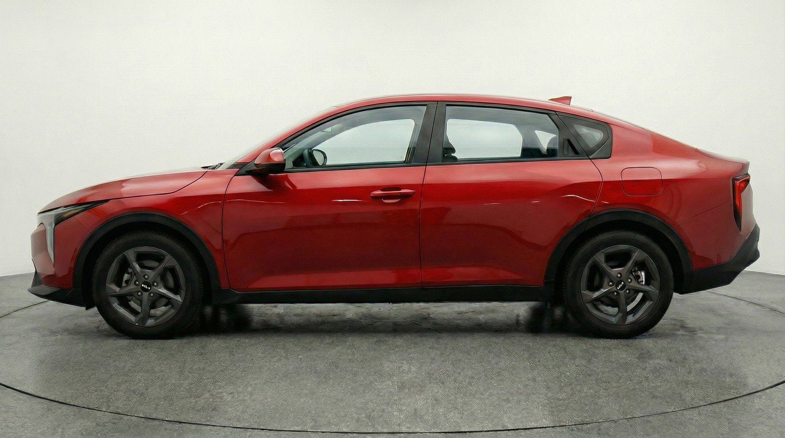 Used 2025 Kia K4 LXS image 5