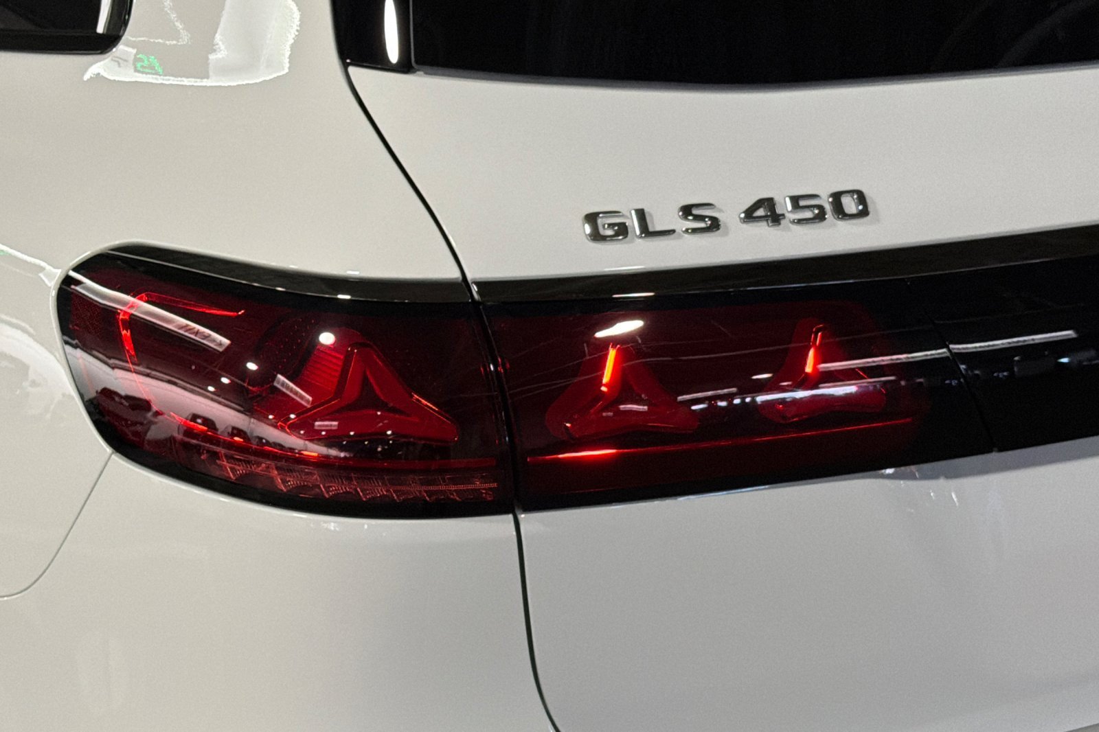 New 2027 Mercedes-Benz GLS 450 4MATIC image 25