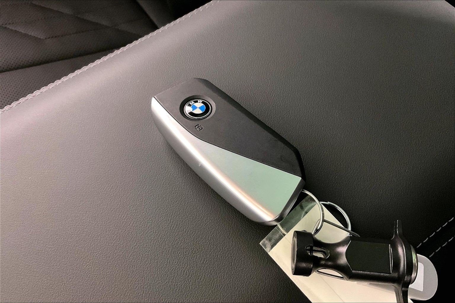 Certified 2025 BMW X3 xDrive30i AWD/4WD image 27