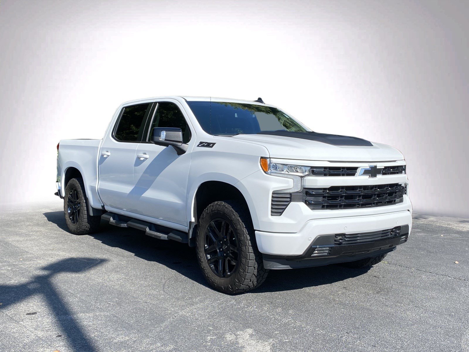 Used 2024 Chevrolet Silverado 1500 RST w/ RST All Star Premium Package AWD/4WD image 2