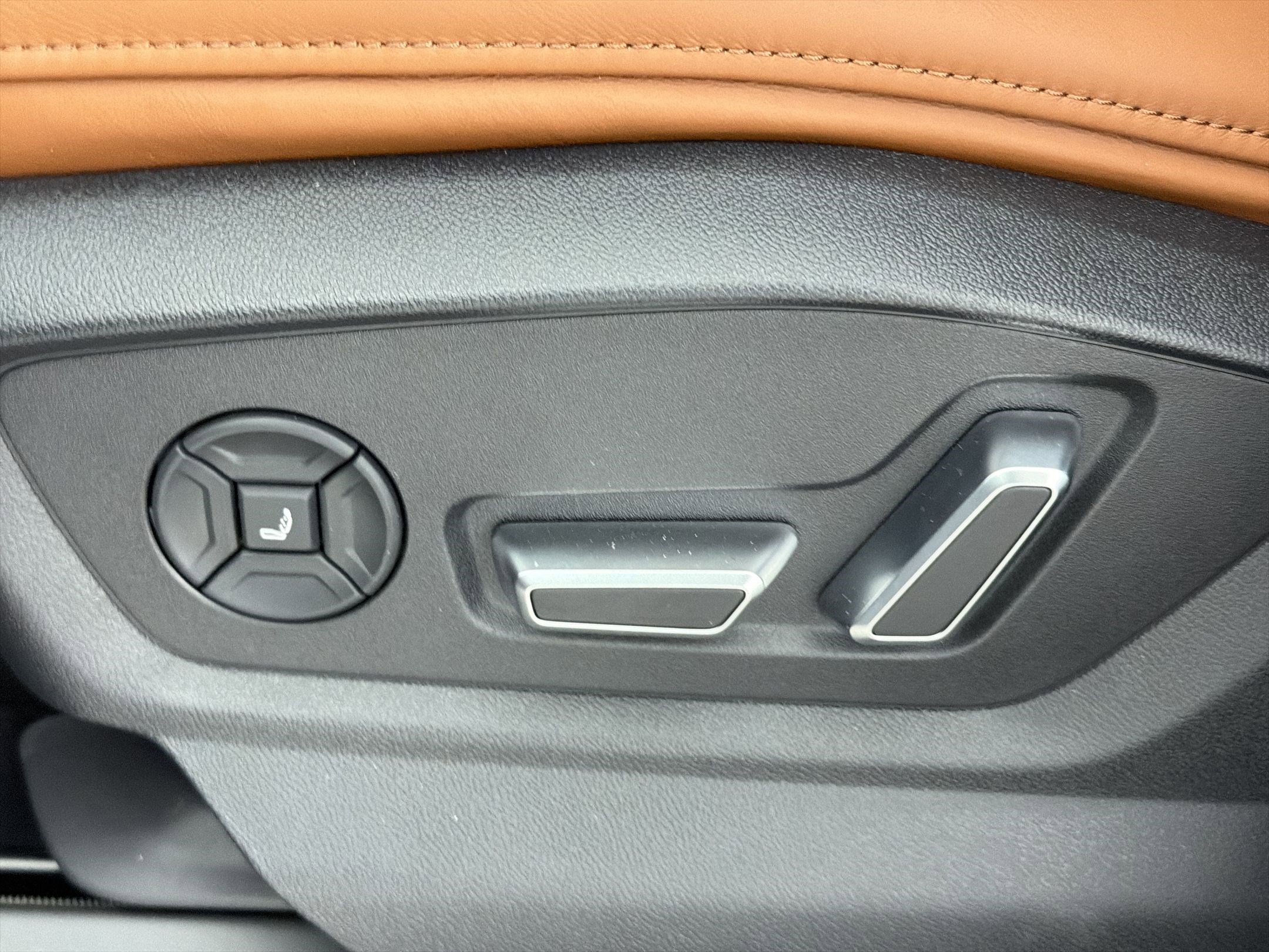 New 2026 Audi Q8 Prestige image 13