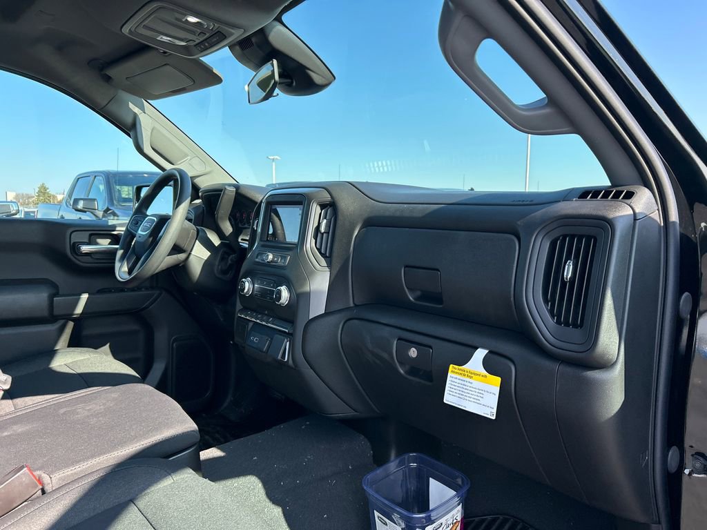 New 2026 GMC Sierra 1500 Pro w/ Graphite Edition image 39