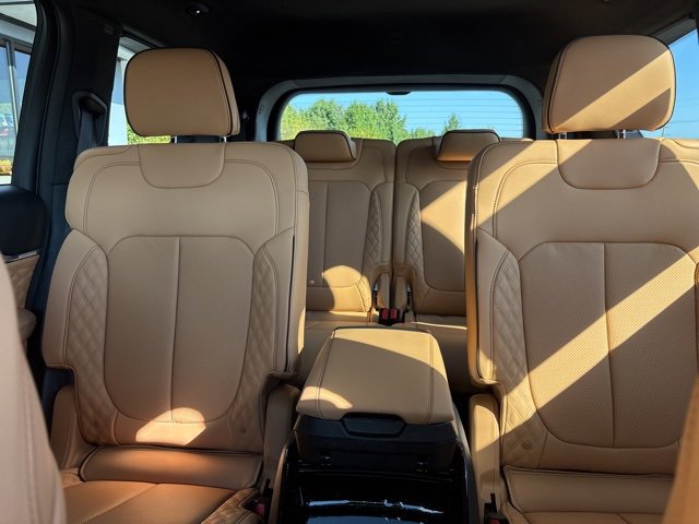 New 2025 Jeep Grand Cherokee L Summit image 16