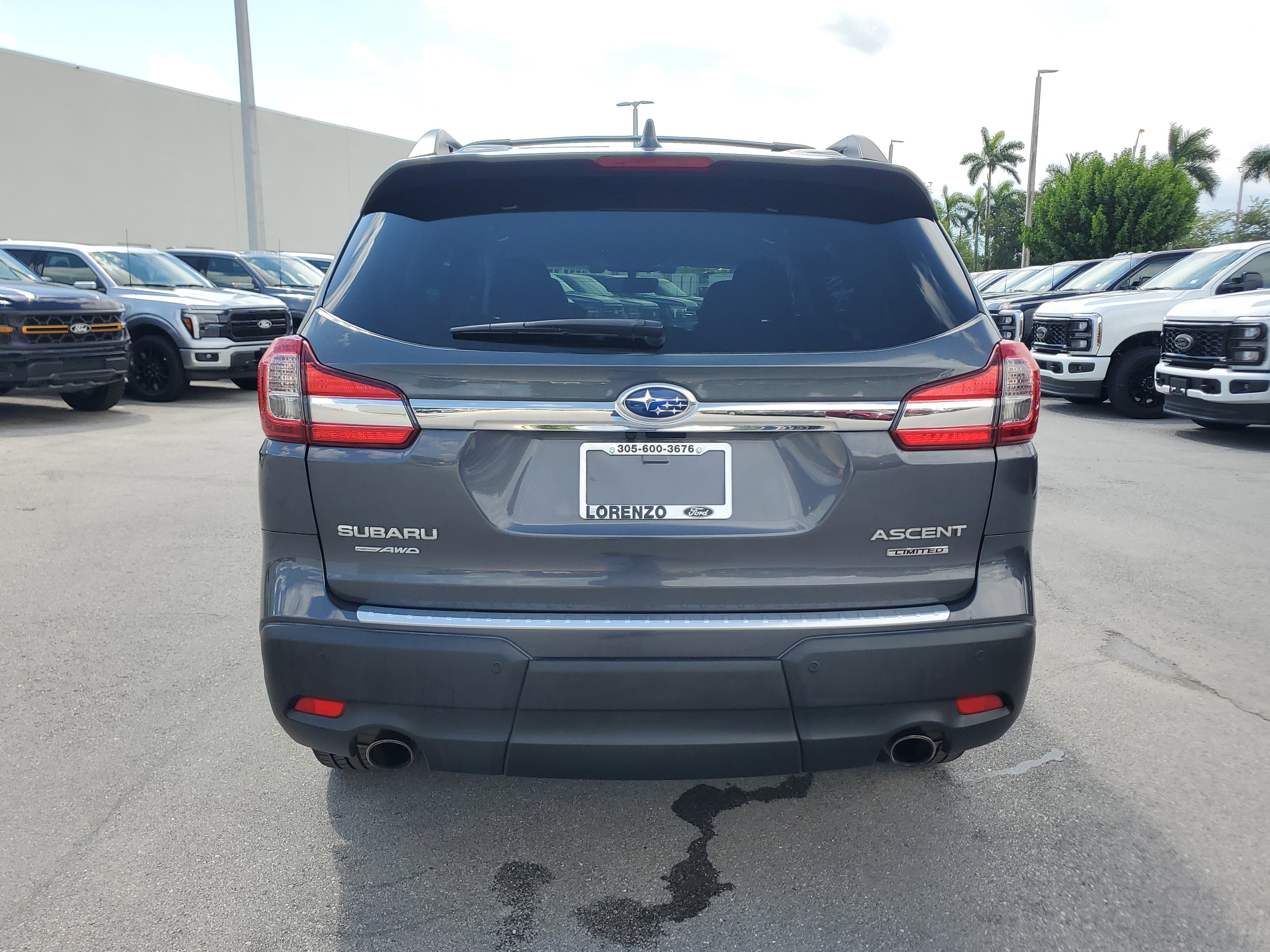 Used 2020 Subaru Ascent Limited w/ Popular Package #3 image 6