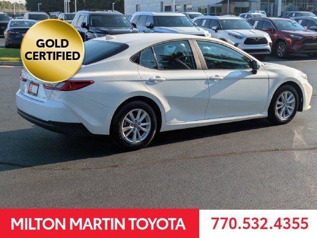 Certified 2025 Toyota Camry LE FWD image 5