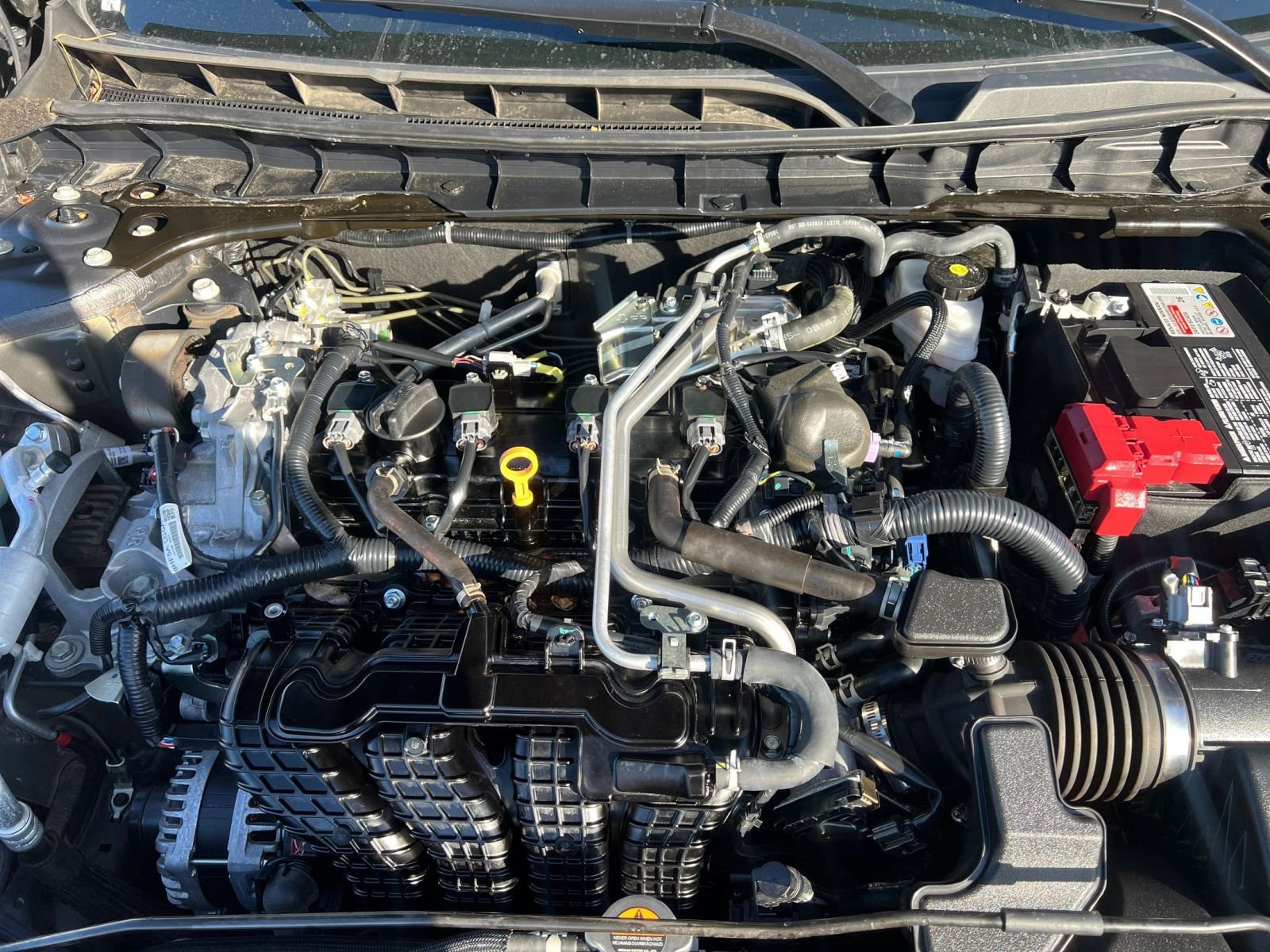 Used 2025 Nissan Altima 2.5 SV image 32