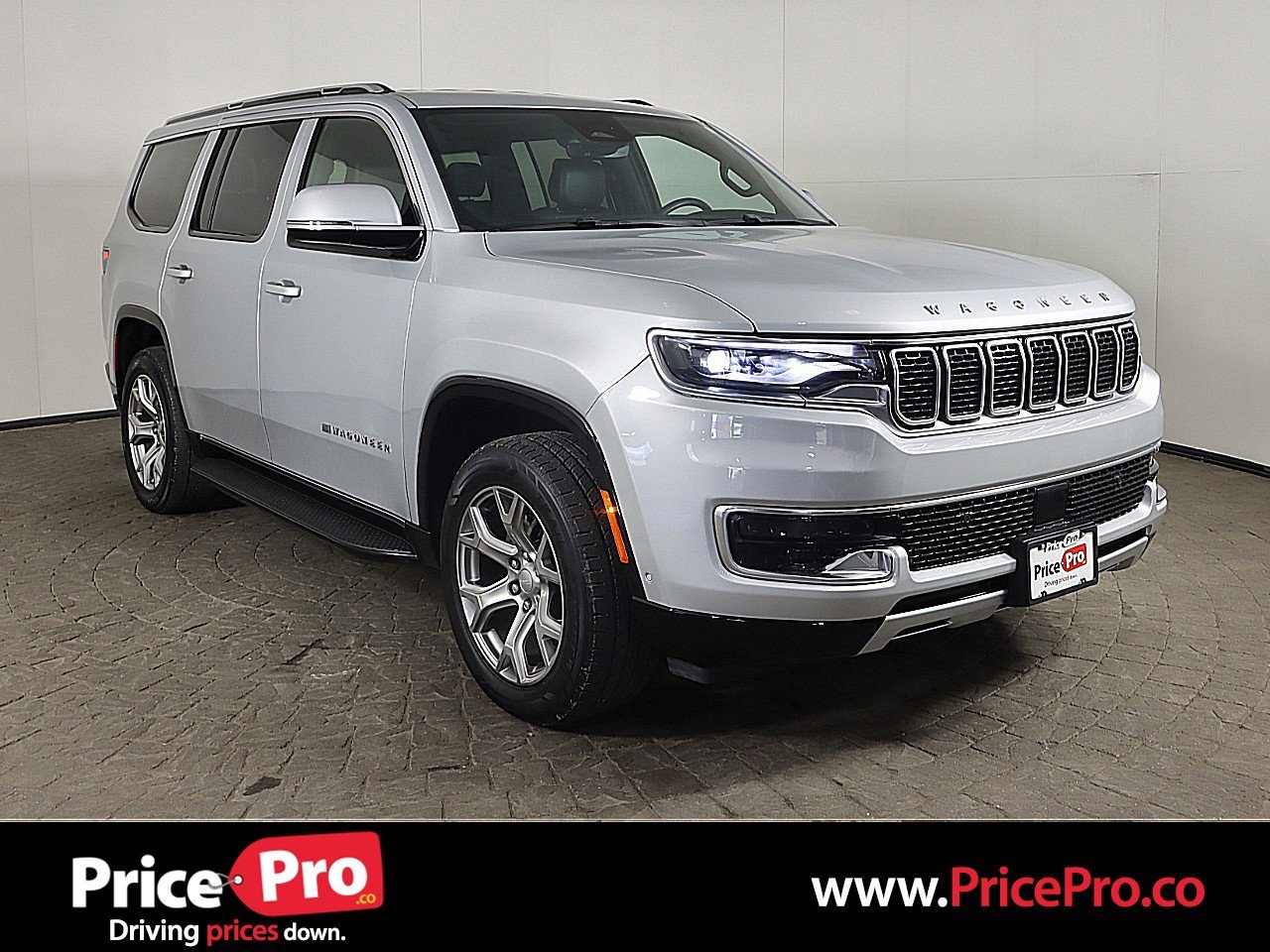 Used 2022 Jeep Wagoneer Series II image 1