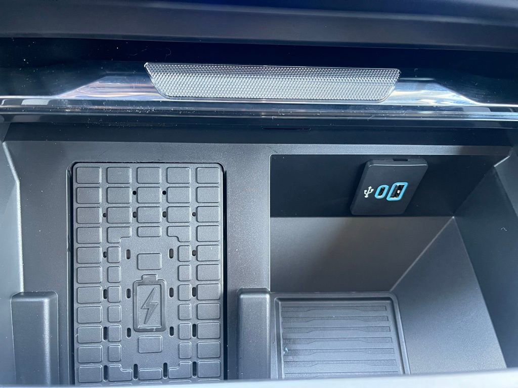 New 2025 Ford F250 Lariat w/ Lariat Ultimate Package image 33