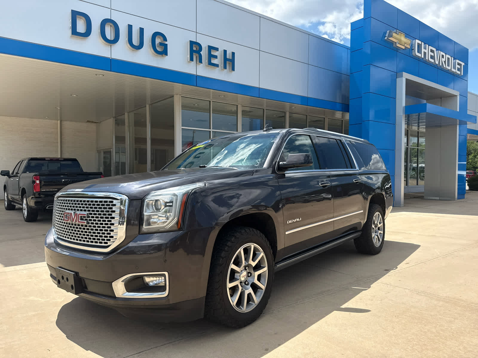 Used 2017 GMC Yukon XL Denali w/ Open Road Package