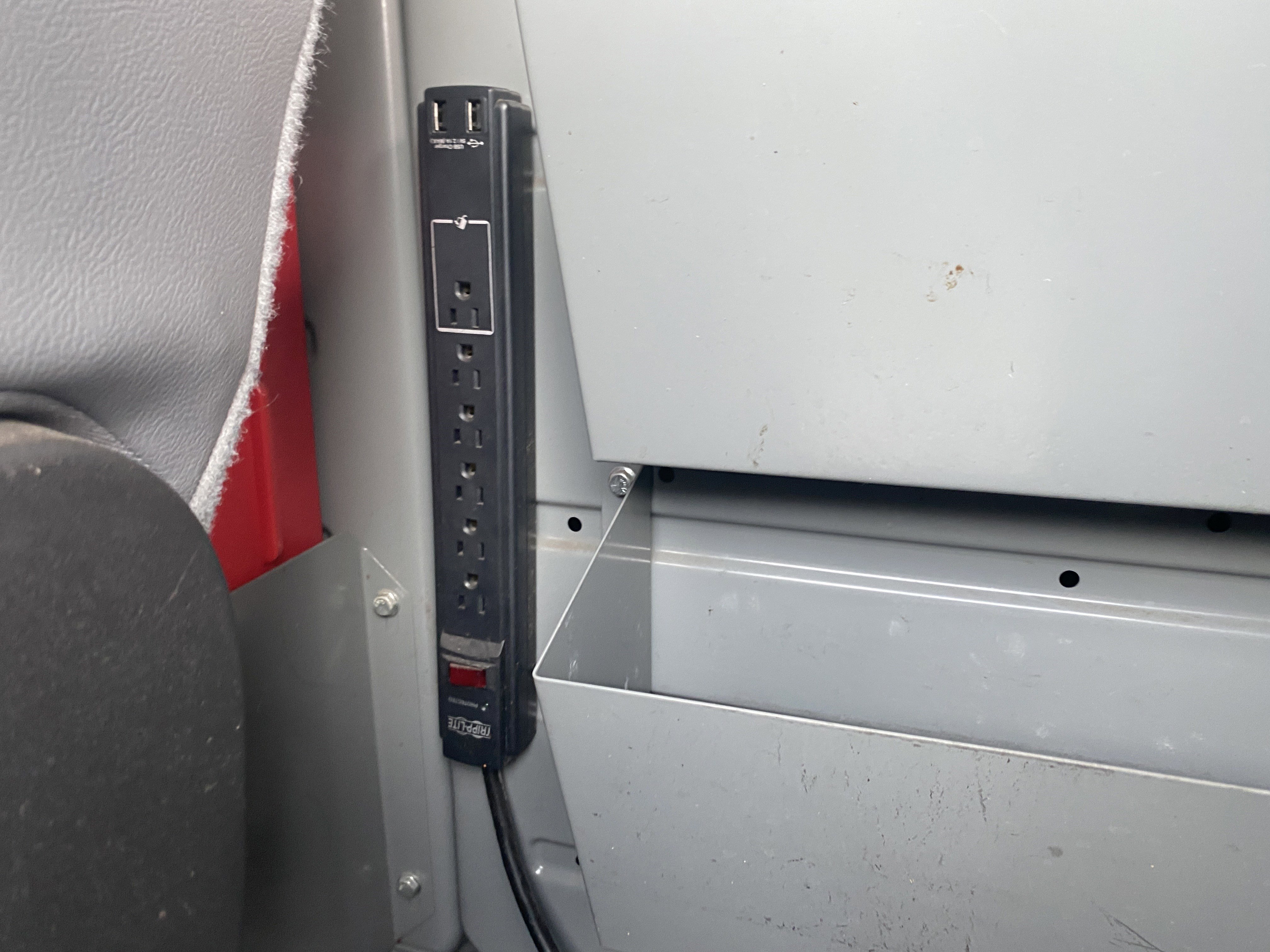 Used 2018 Ford Transit 150 130 Low Roof w/ Exterior Upgrade Package image 20