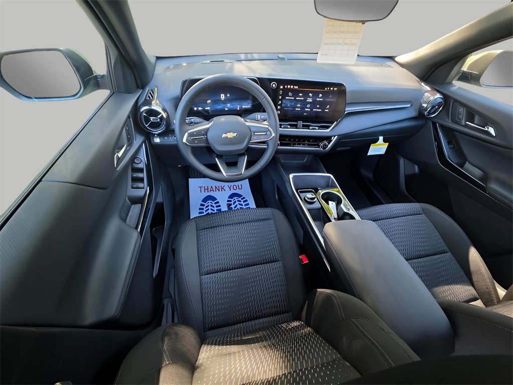 New 2026 Chevrolet Equinox LT w/ Safety and Technology Package image 13
