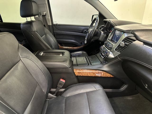 Used 2018 Chevrolet Tahoe Premier AWD/4WD image 36