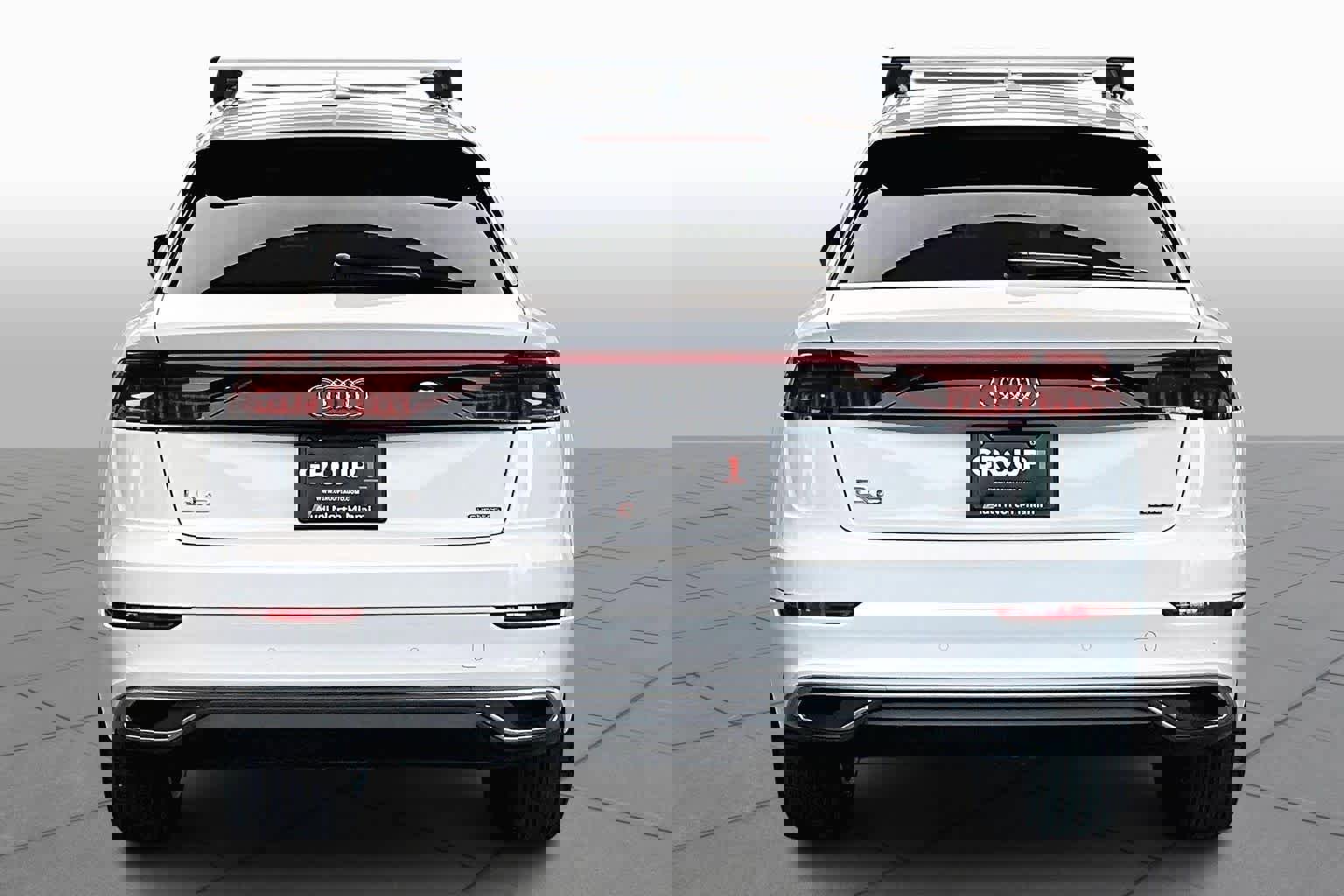 Used 2022 Audi Q8 Premium Plus image 4