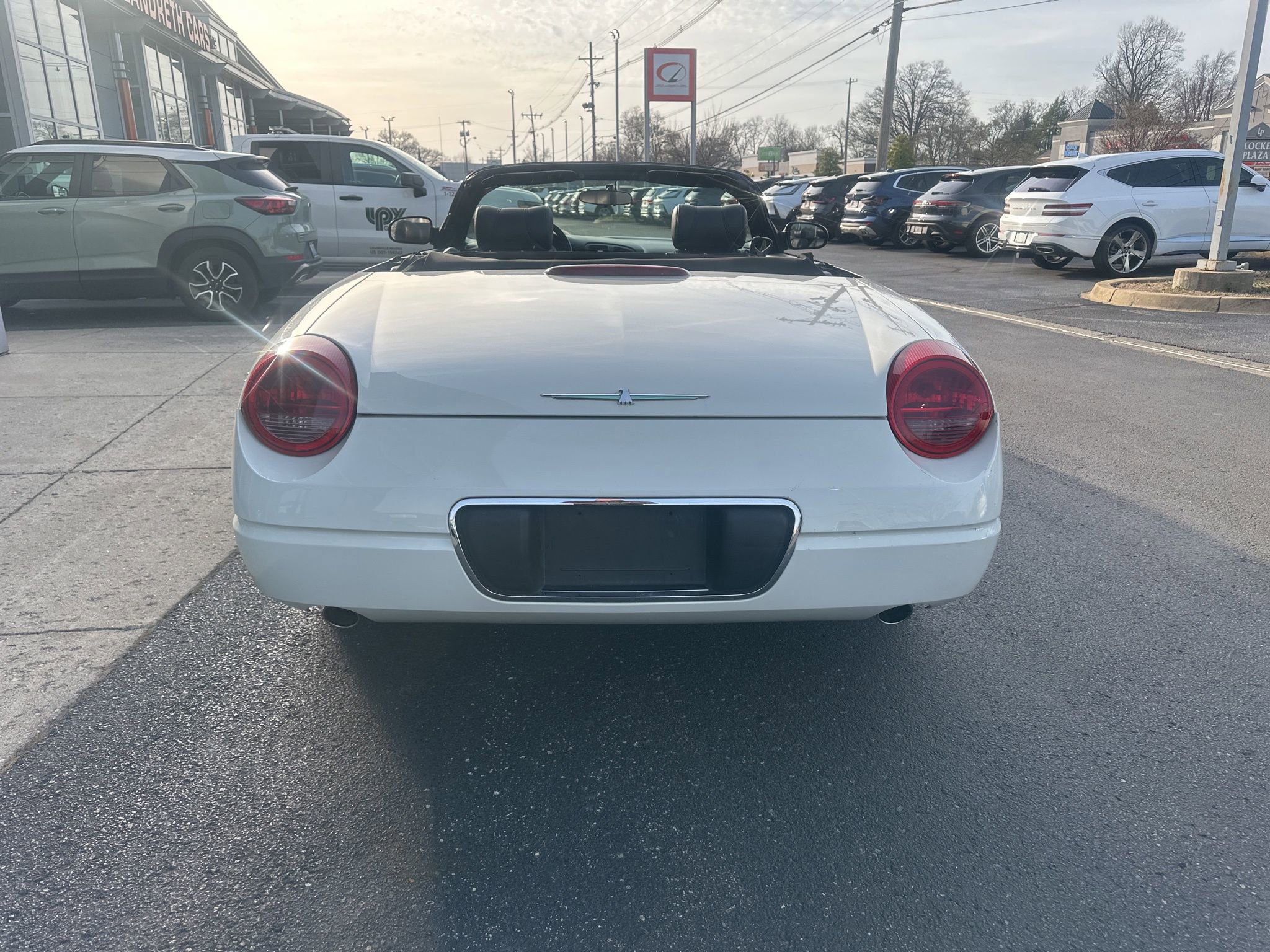 Used 2003 Ford Thunderbird image 4