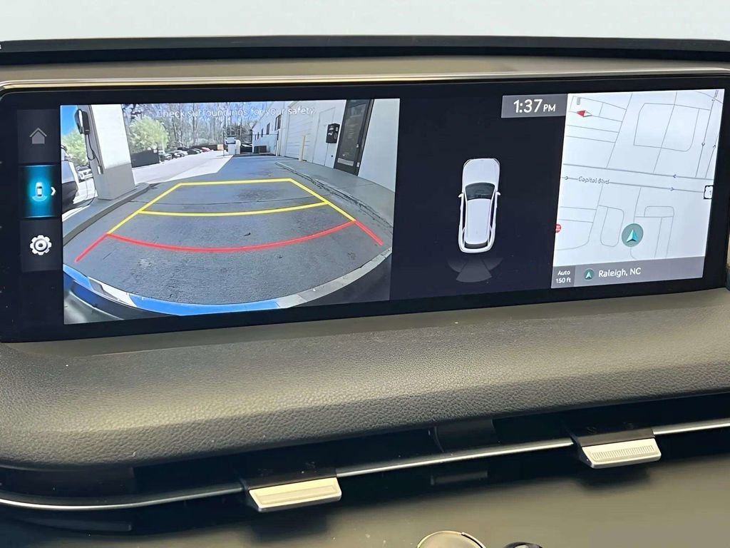 Used 2023 Genesis GV70 2.5T w/ Select Package image 20