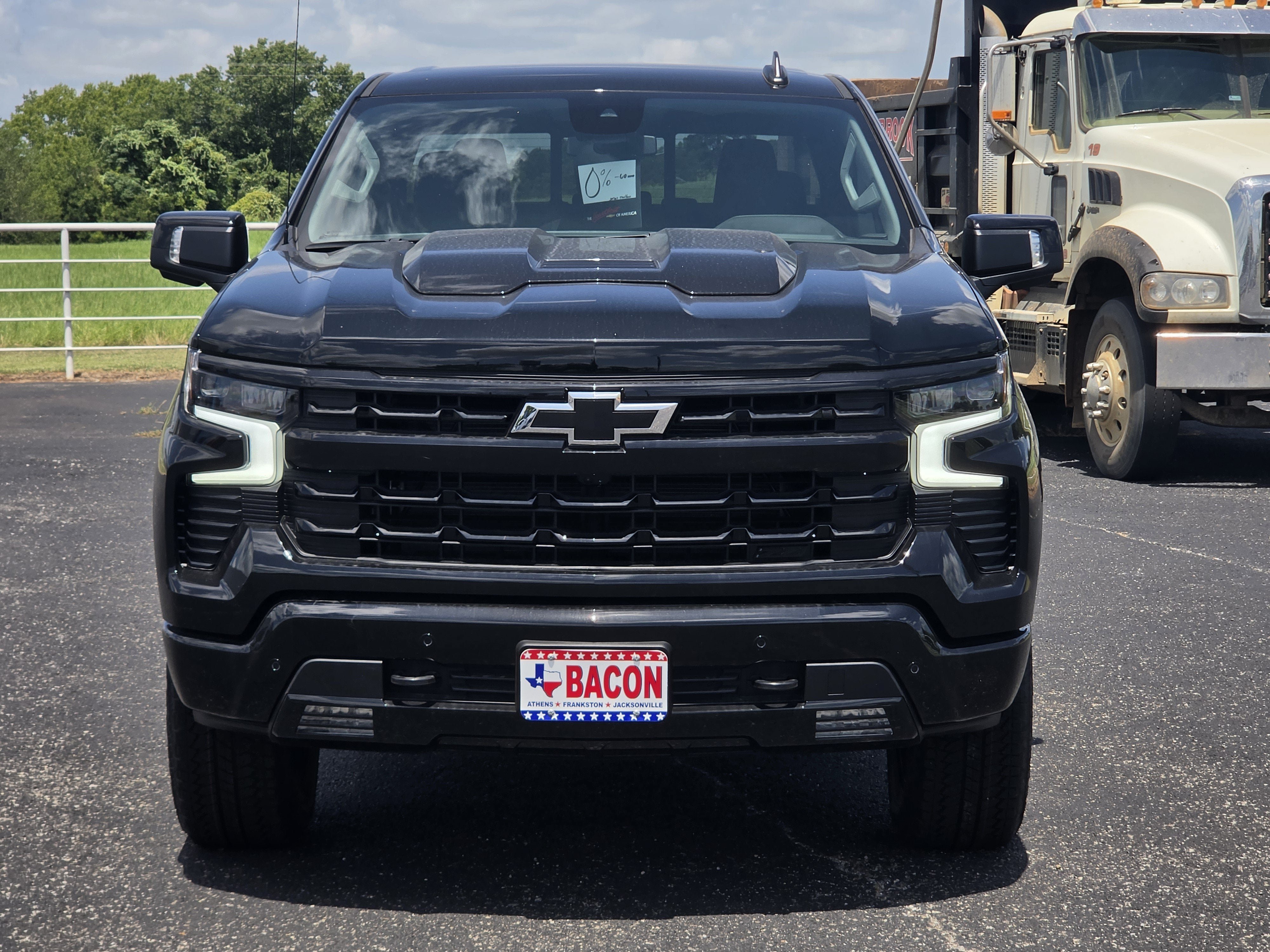 New 2026 Chevrolet Silverado 1500 LT Trail Boss w/ Safety Package AWD/4WD image 2