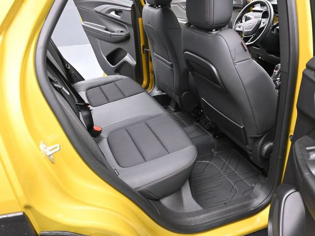 Used 2023 Chevrolet TrailBlazer RS w/ Sun and Liftgate Package AWD/4WD image 13