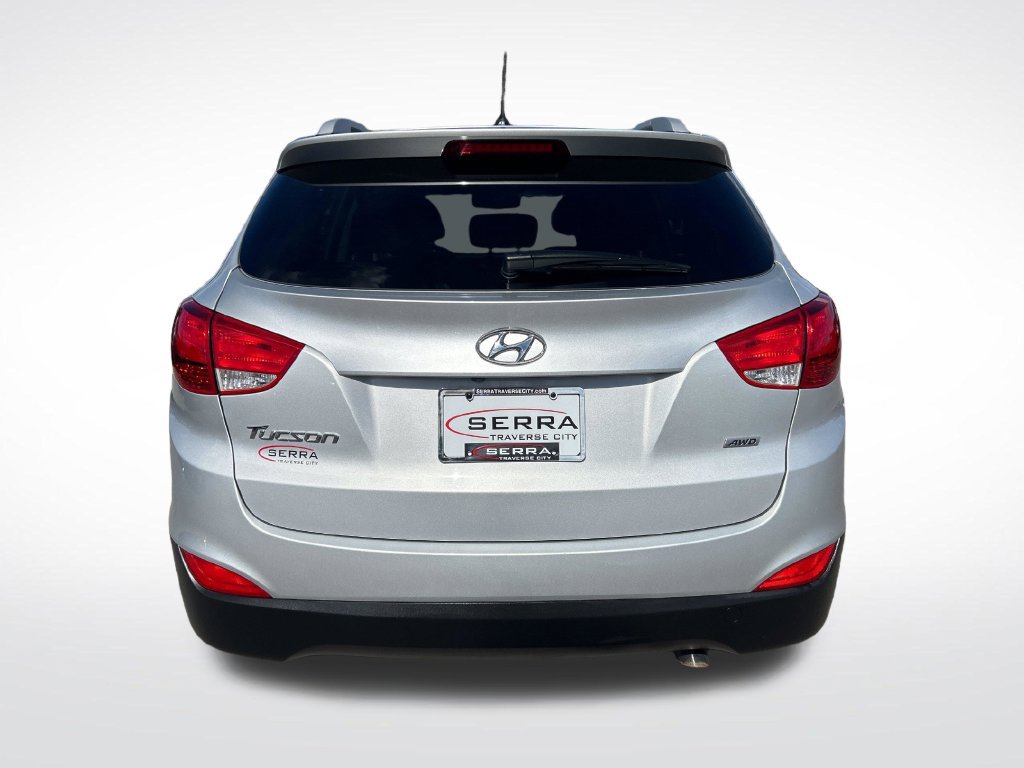 Used 2015 Hyundai Tucson SE AWD/4WD image 4