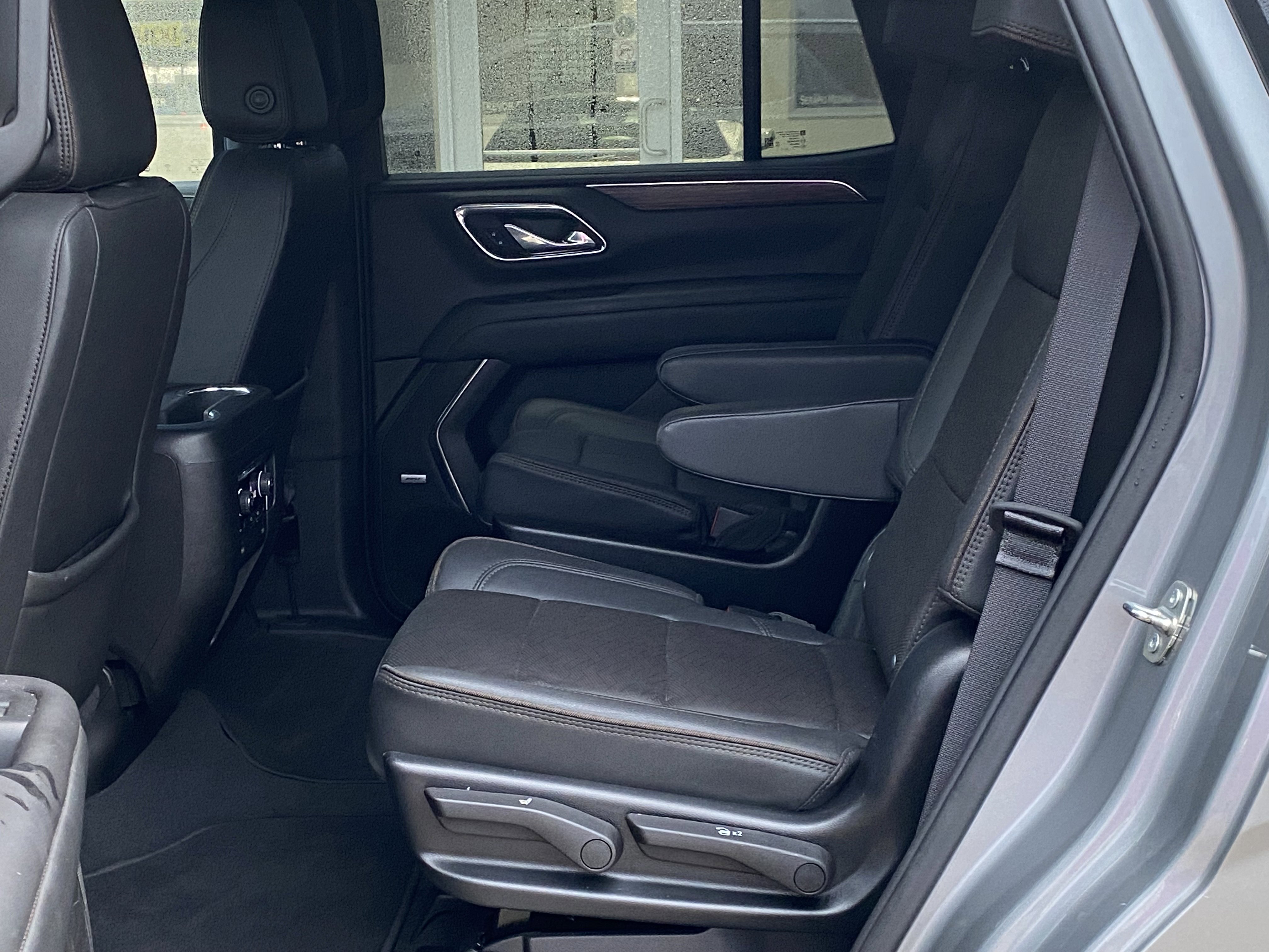 Used 2023 Chevrolet Tahoe High Country image 19