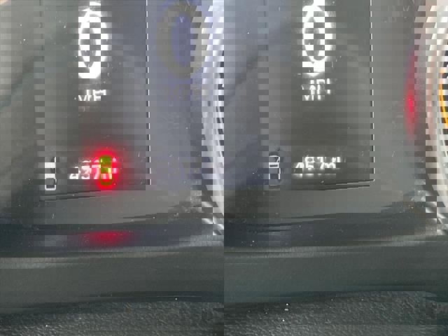 Used 2023 Jeep Gladiator Sport image 9