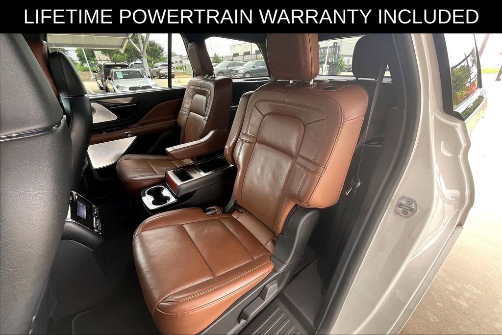 Used 2022 Lincoln Aviator Reserve w/ Equipment Group 201A AWD/4WD image 24