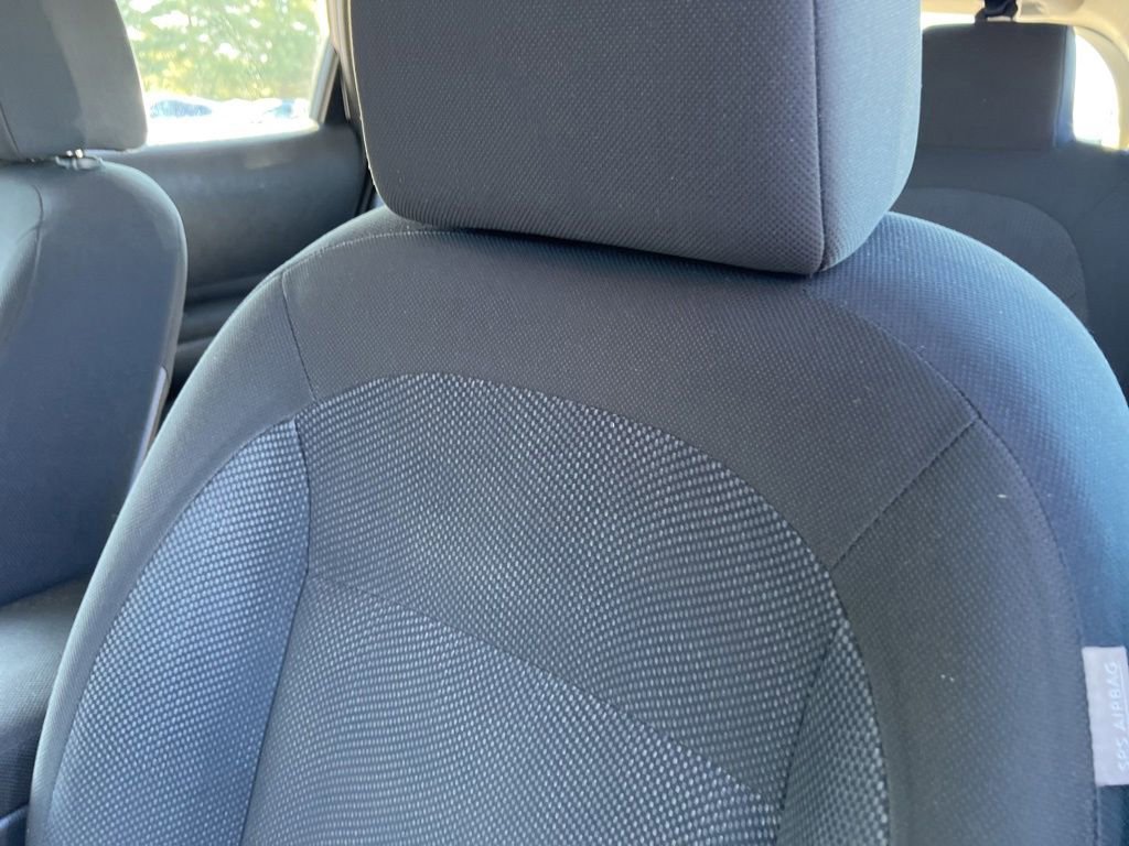 Used 2014 Nissan Rogue S w/ Convenience Package FWD image 26