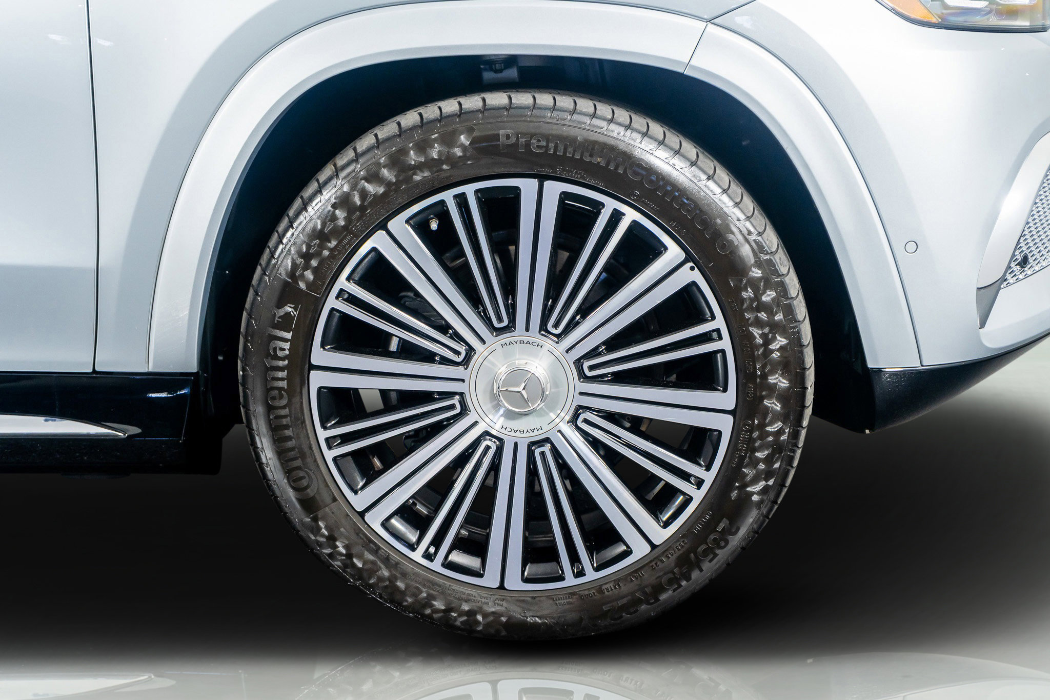Used 2023 Mercedes-Benz Maybach GLS 600 Maybach GLS 600 image 6