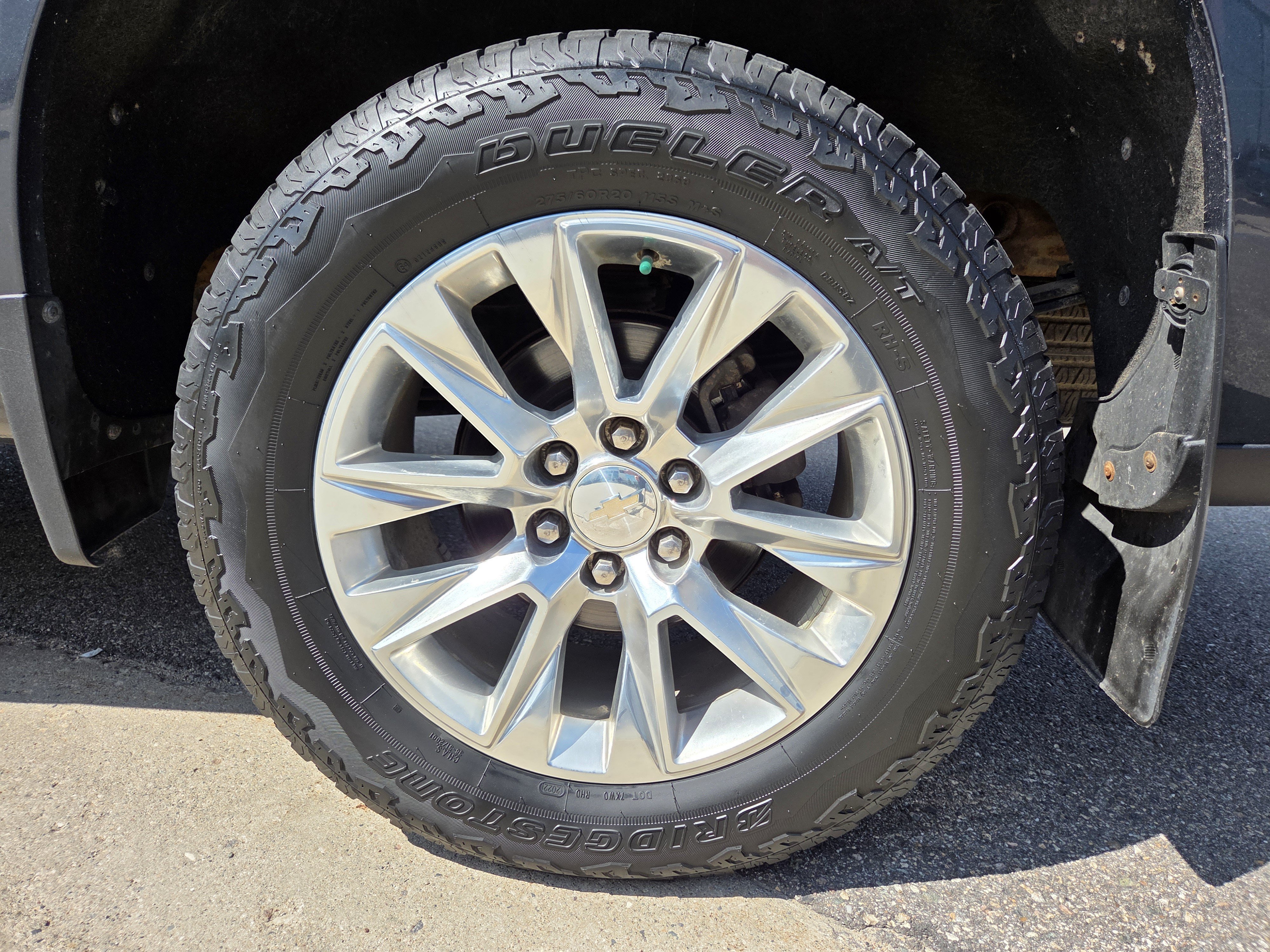 Used 2019 Chevrolet Silverado 1500 LTZ w/ LTZ Plus Package AWD/4WD image 10