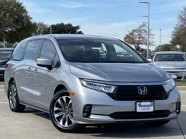 Certified 2024 Honda Odyssey EX-L image 2