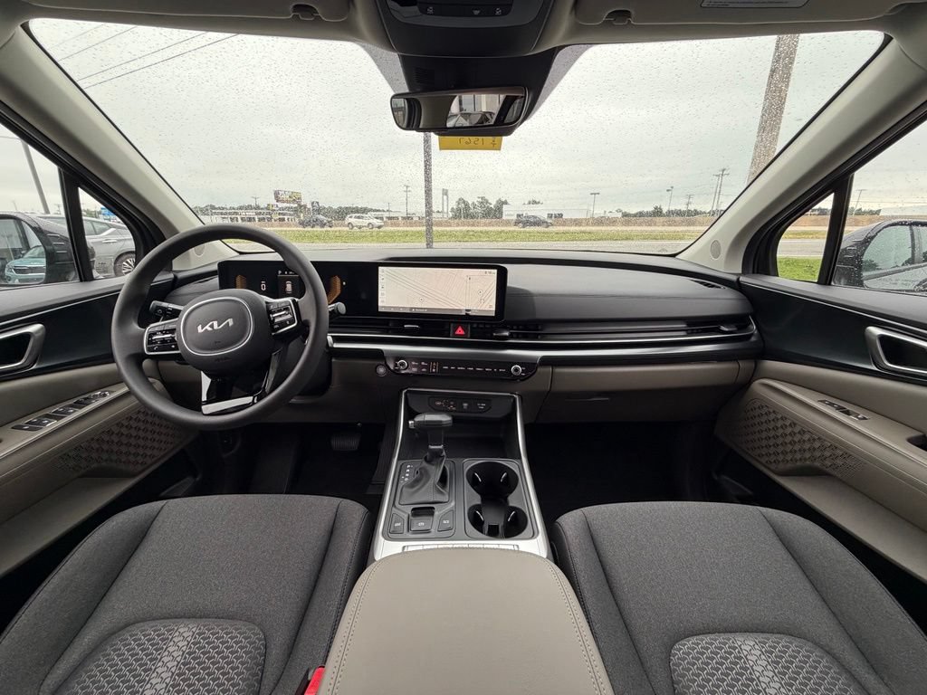 New 2026 Kia Carnival LX FWD image 33
