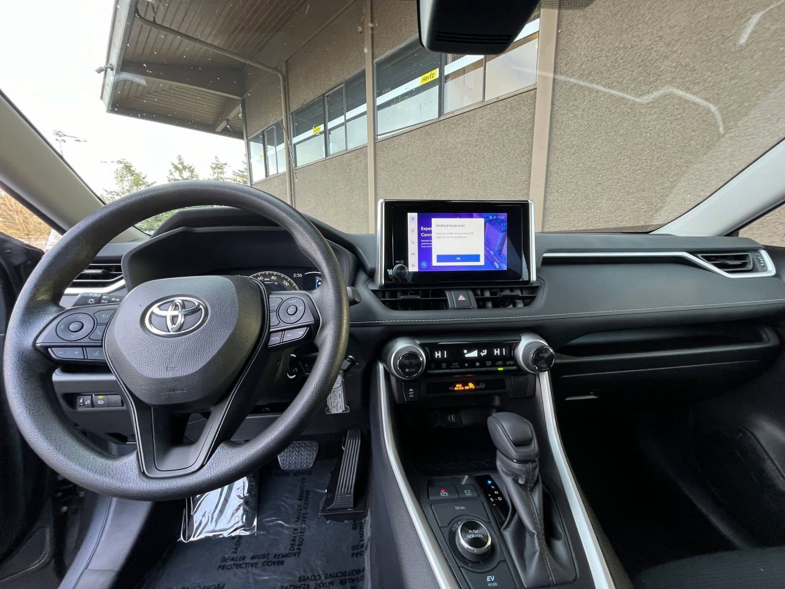 Used 2025 Toyota RAV4 LE image 33