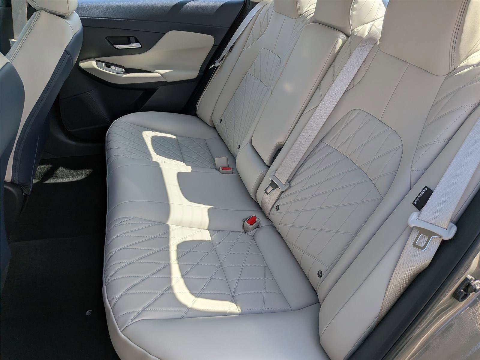 New 2026 Nissan Sentra SL w/ Floor Mat Package FWD image 28