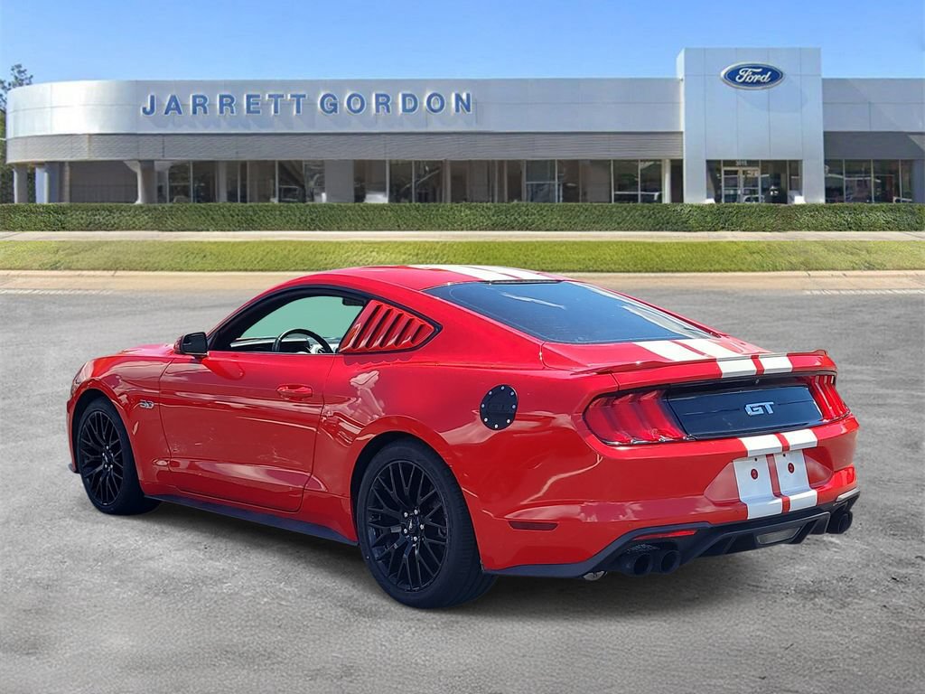 Used 2018 Ford Mustang GT RWD image 3