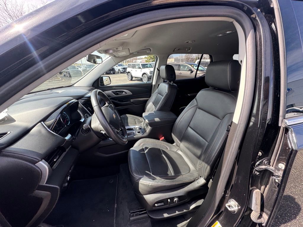Used 2019 Chevrolet Traverse LT AWD/4WD image 13