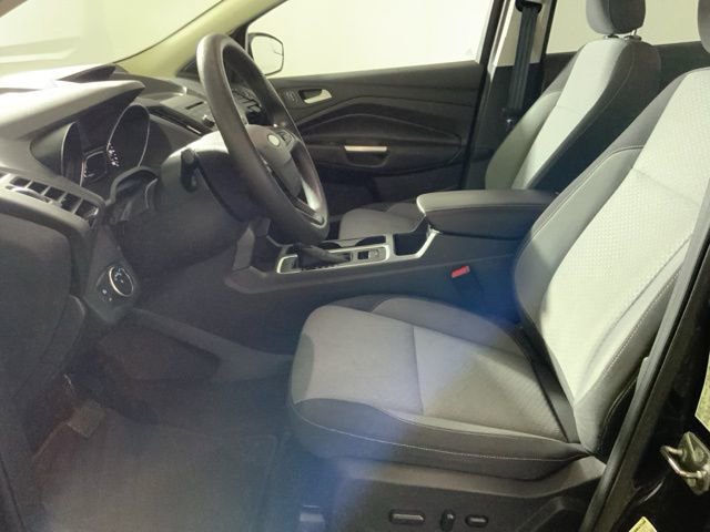 Used 2018 Ford Escape SE image 15