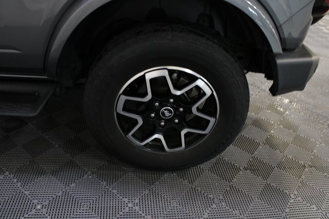 Used 2023 Ford Bronco Outer Banks image 24