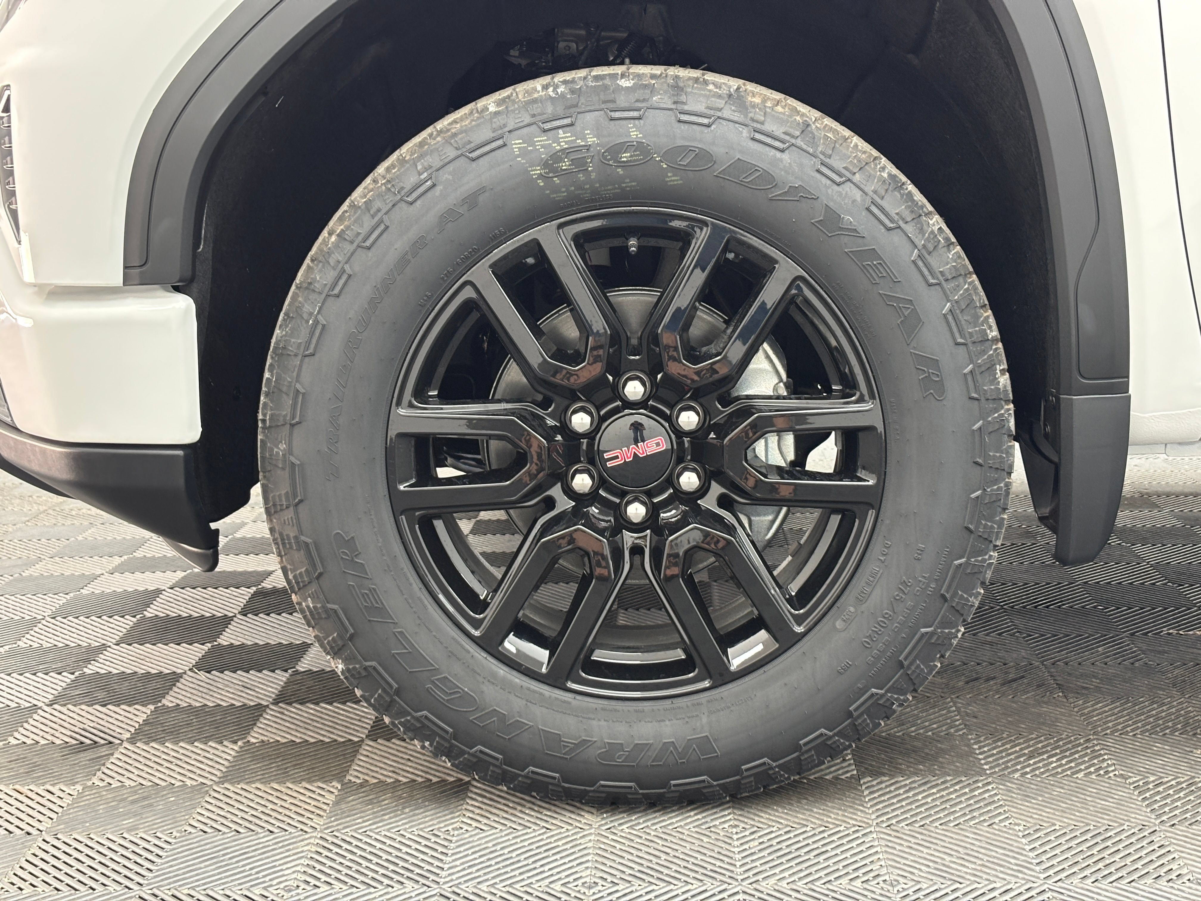 New 2026 GMC Sierra 1500 Elevation w/ Elevation Premium Package AWD/4WD image 13