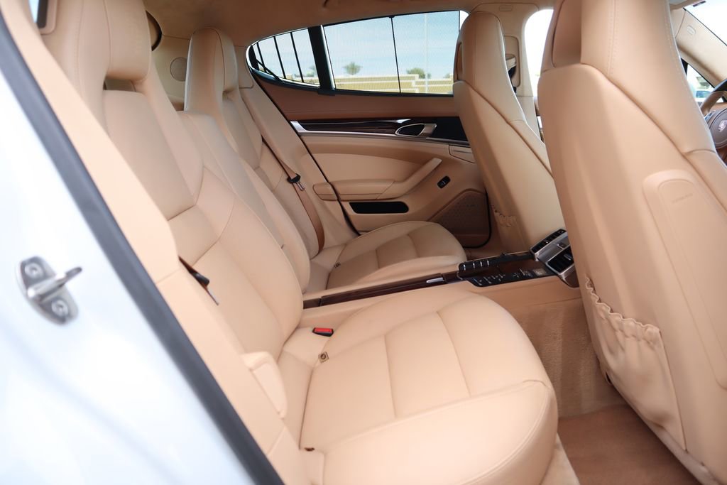Used 2014 Porsche Panamera Turbo image 21
