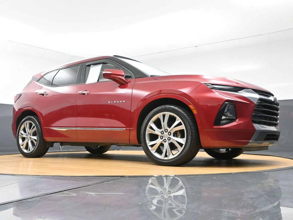 Used 2019 Chevrolet Blazer Premier w/ Sun and Wheels Package FWD image 46