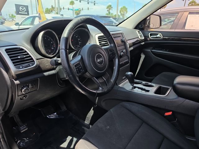 Used 2011 Jeep Grand Cherokee Laredo RWD image 13