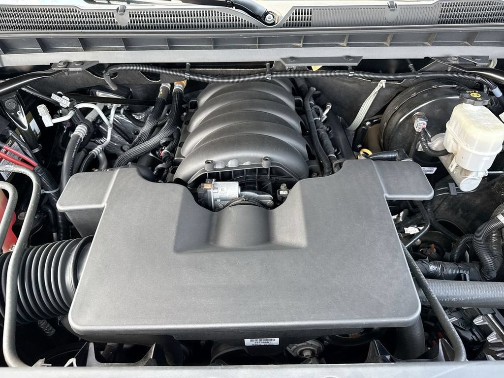 Used 2019 Chevrolet Silverado 1500 LT w/ All Star Edition AWD/4WD image 26