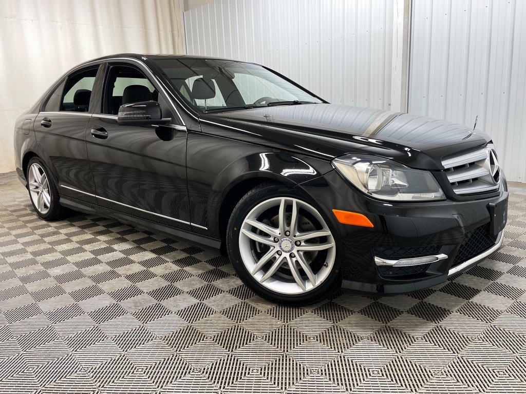 Used 2012 Mercedes-Benz C 300 4MATIC Sedan image 45
