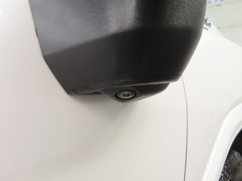 Used 2024 GMC Sierra 2500 SLT w/ SLT Premium Package image 58